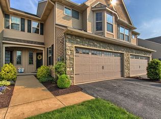 32 Rebecca Dr, Denver, PA 17517