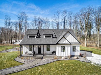 15810 Chipmunk Ln, Burton, OH, 44062