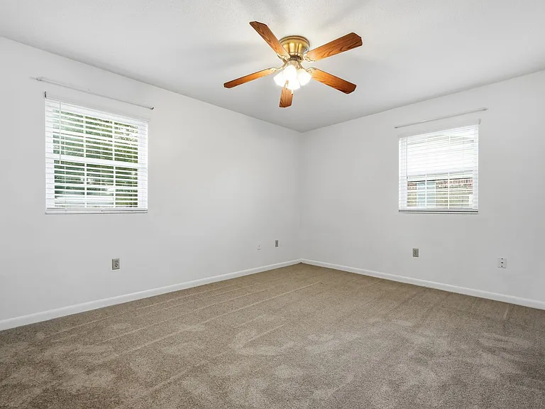 1416 Palm Blvd S — Photo 29