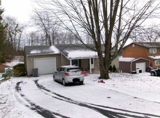 319 Chestnut Dr, Butler, PA 16001