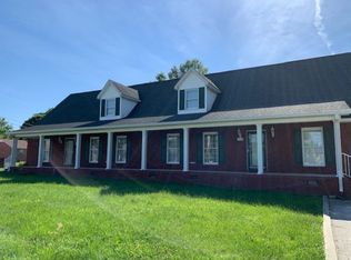 1420 Hills Chapel Rd, Manchester, TN 37355