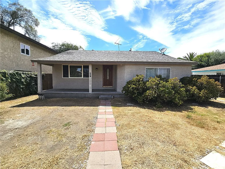 609 Lorena Ave