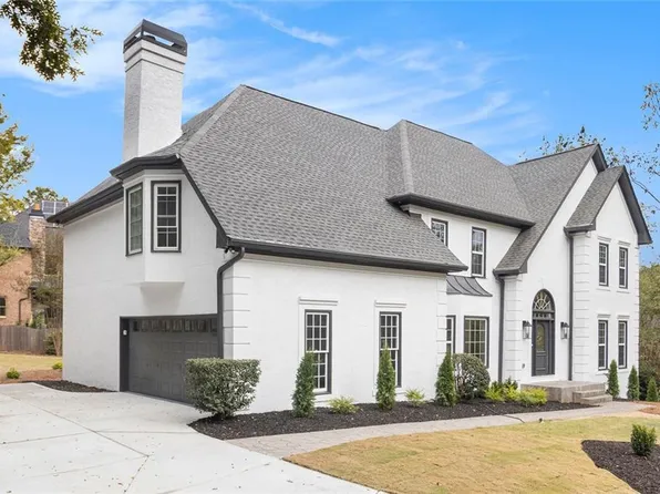 2820 Harwick Dr, Sandy Springs, GA 30350
