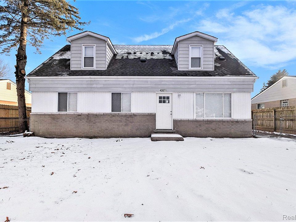 1st image of 42071 Zachary St