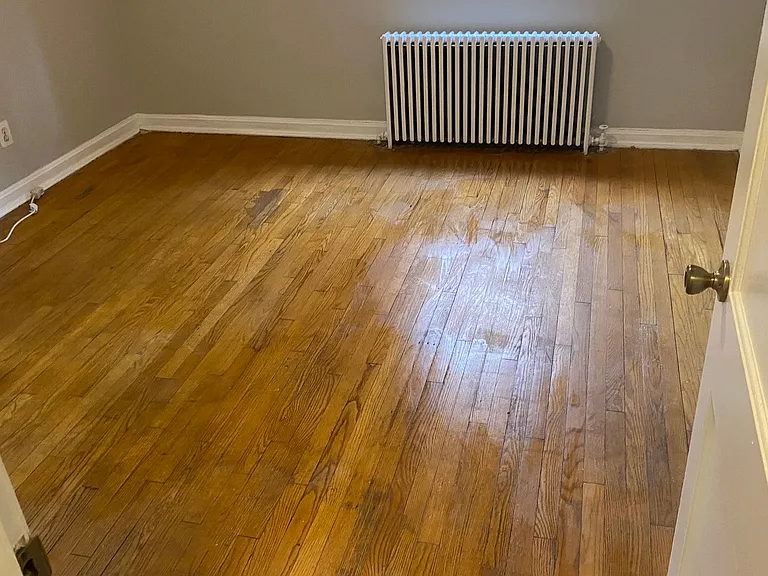 8320 Roanoke Ave — Photo 10