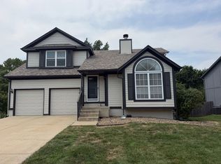 15454 Foster St, Overland Park, KS 66223