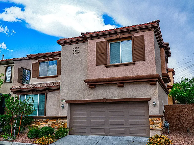 2334 Malaga Peak St — Photo 79