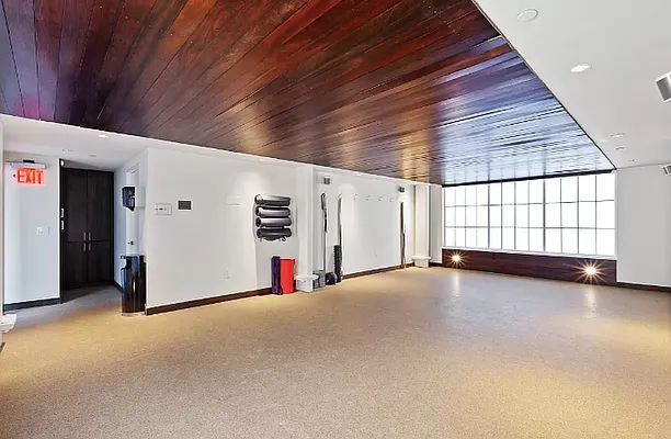 Rented by Living New York | media 32