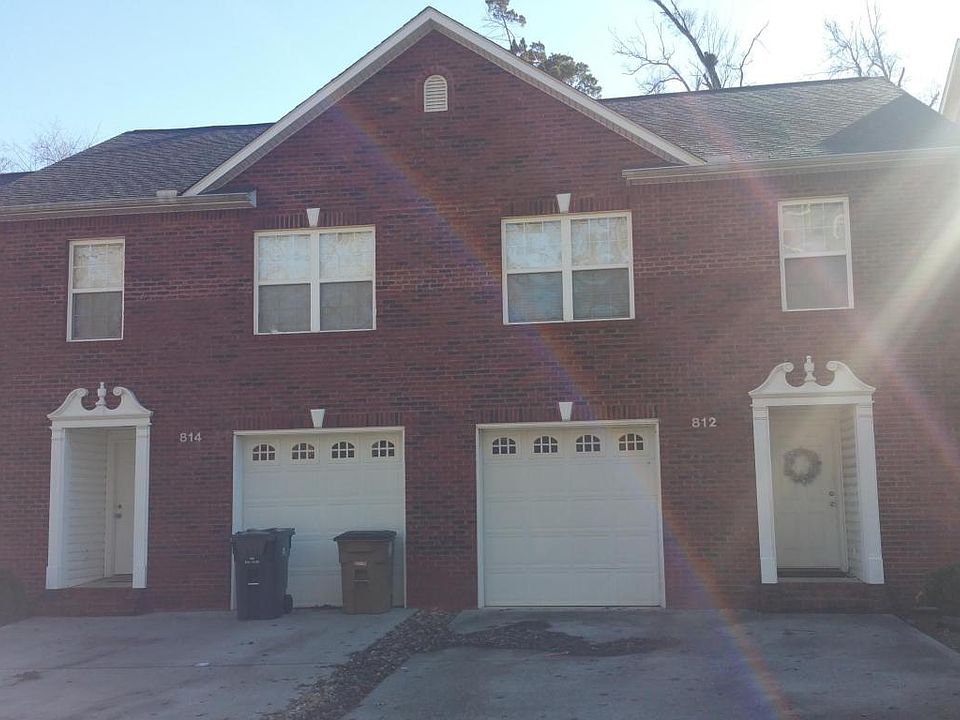 1st image of 814 Blue Spruce Way #5