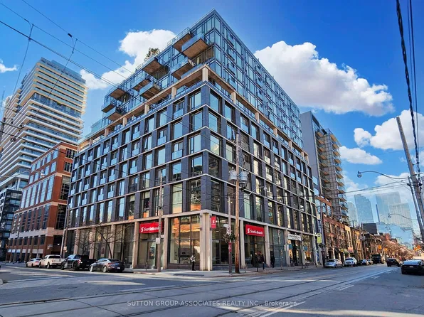 138 Princess St #811, Toronto, ON M5A 0B1
