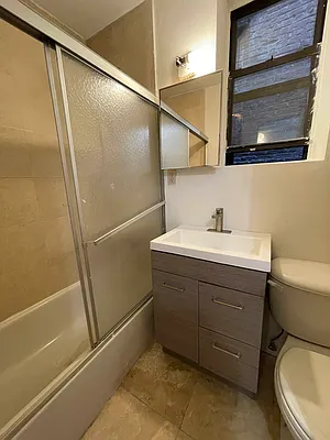 Rented by Charie Properties LLC | media 37