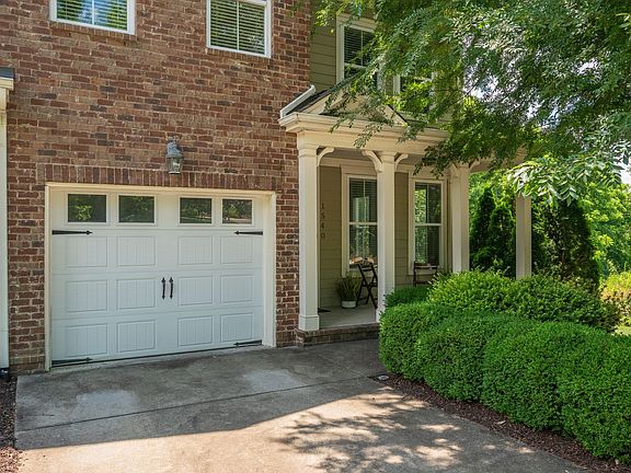4th image of 1540 Hampshire Pl