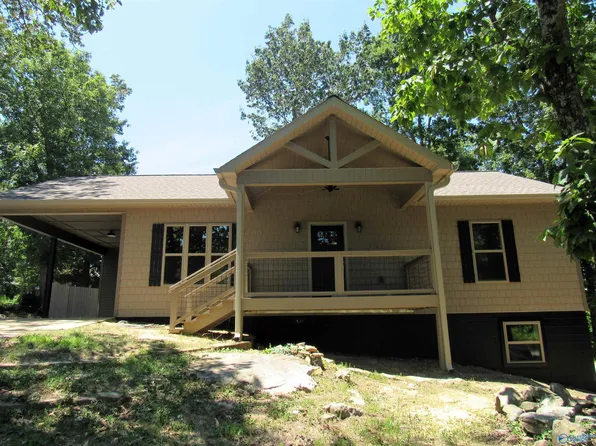 1116 Sherwood Dr NE, Fort Payne, AL 35967