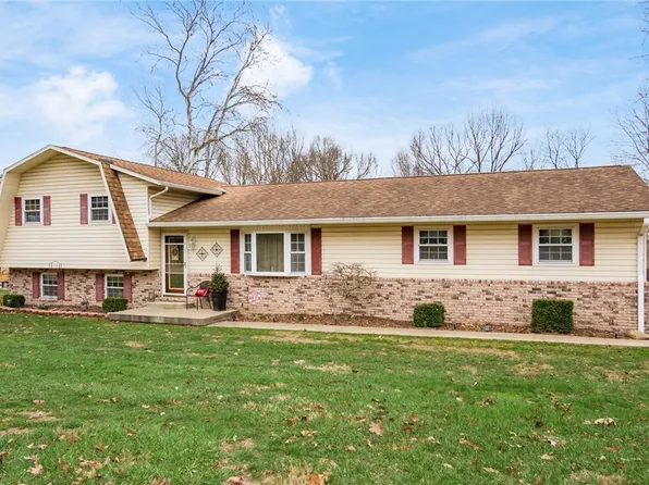7250 Forest Ln, Nashport, OH 43830