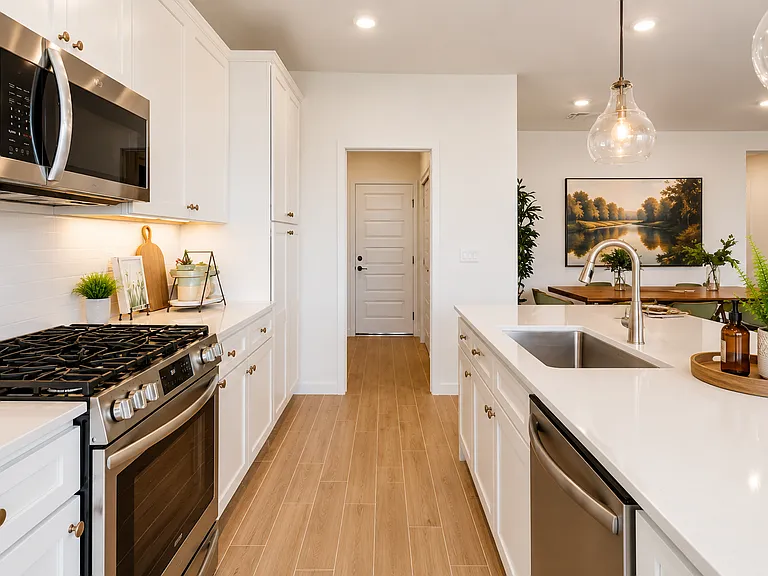 7170 E Amherst Ave — Photo 11