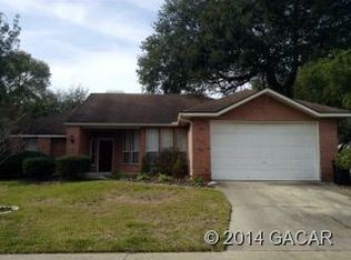 1012 SW 80th Dr, Gainesville, FL 32607