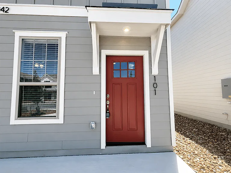 7142 Magnolia Crk #101 — Photo 18