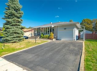 15 Acorn Ln, Brantford, ON N3R3P3