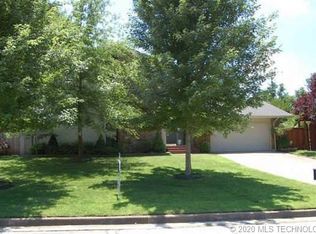 3708 E 82nd St S, Tulsa, OK 74137