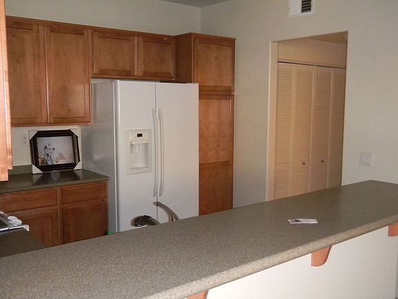 Full Size Laundry Closet