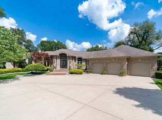 32822 Old Post Rd, Niles, MI 49120