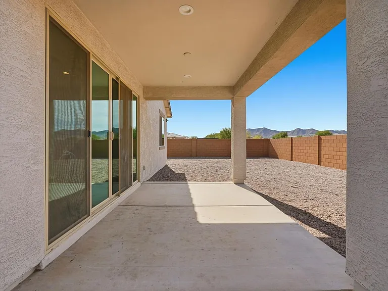 641 S Davidson Ln — Photo 38