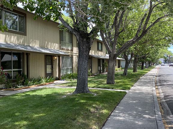 3rd image of 939 Woodberry Dr #55