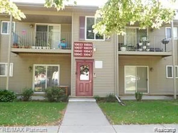 10018 Allen Pointe Dr, Allen Park, MI 48101