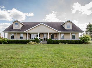 1229 Victory Rd, Springfield, OH 45504