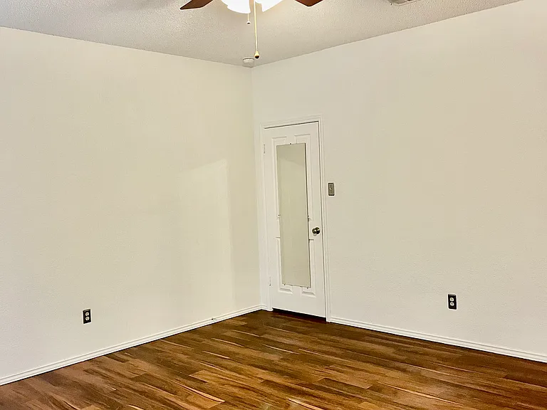 3001 Wavecrest Blvd — Photo 11