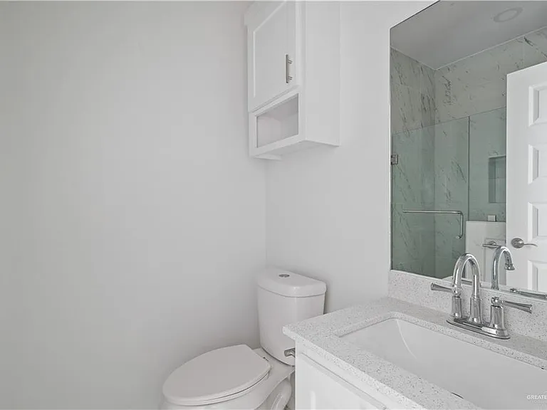 11304 N 25th St #2 — Photo 11
