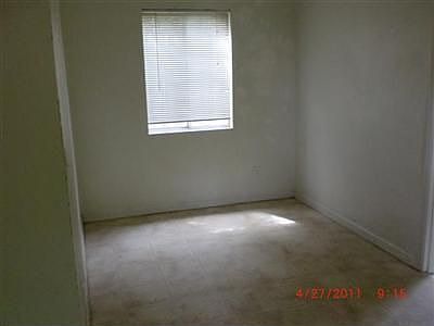 5th image of 3625 Astoria St