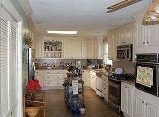 682 Caleb Hollow Rd, Cedar Bluff, VA 24609