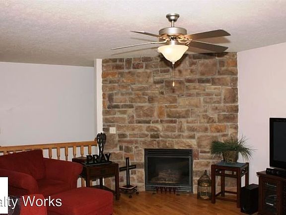 4th image of 6601 S 57th St