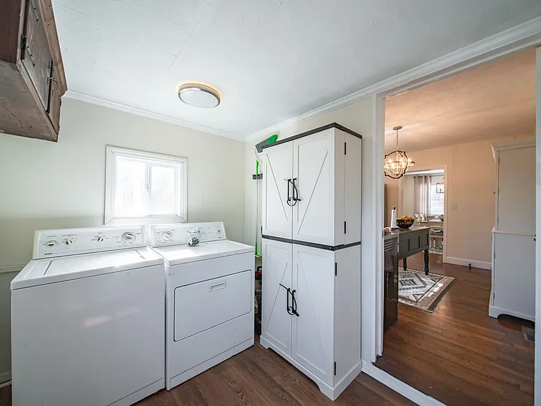Laundry Room Cabinet
