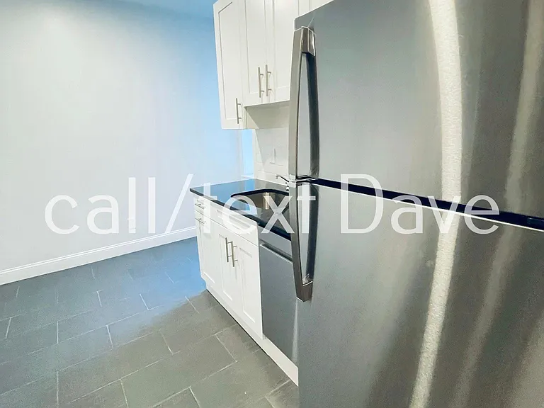 123 Sutherland Rd #1 — Photo 5