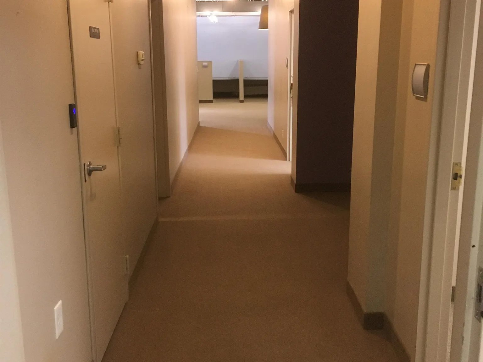 2618 N. Moreland Blvd. - Rooms 227-230/West Wing — Photo 3