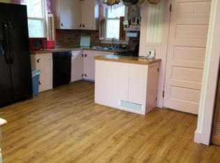 10 Depot St, Wilmington, VT 05363