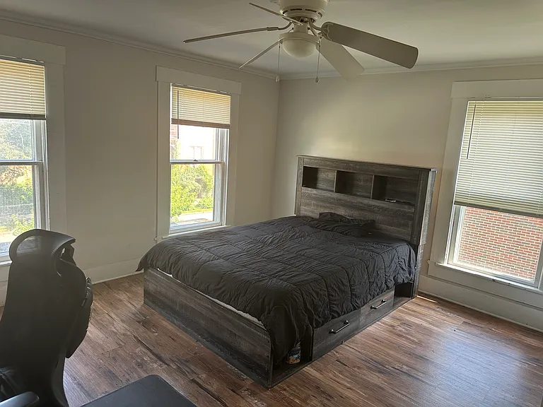 1183 Highland St — Photo 8