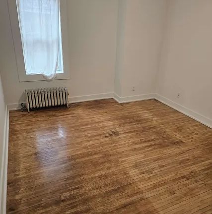 2nd image of 1721 University Ave SE #6A