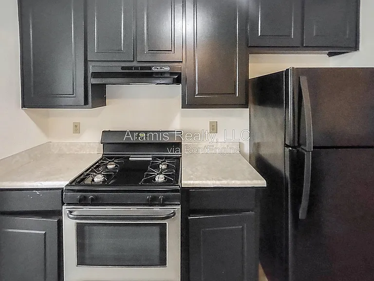 6843 Saganaw Dr — Photo 7