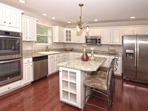 5th image of 6196 Cedarbluff Ct