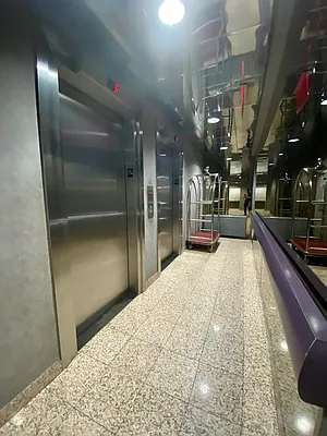 Rented by Bond New York | media 35