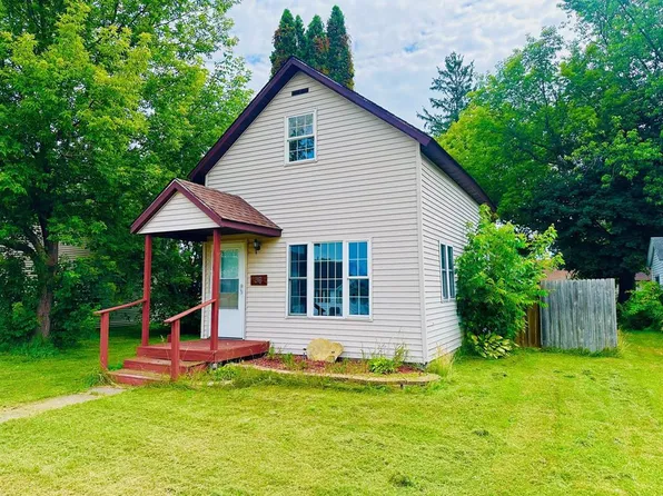 36 S 10th Street, Barron, WI 54812