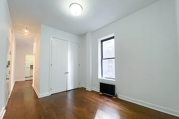 Rented by Corcoran | media 14