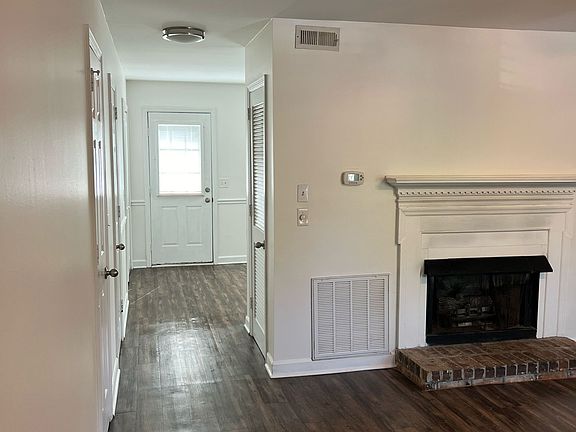 Hallway to the Kitchen