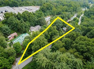 1139 Hampton Ave, Morgantown, WV 26505