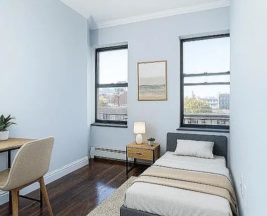 3rd image of 332 W 51st St #3