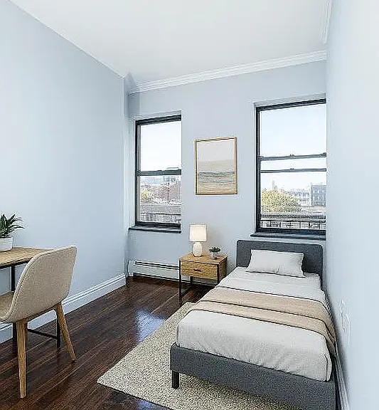 332 W 51st St #3 — Photo 3