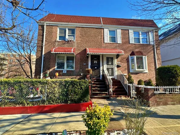 4801 58th Lane, Woodside, NY 11377